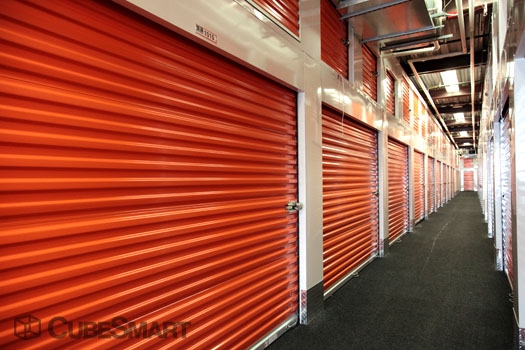 CubeSmart Self Storage - Photo 4