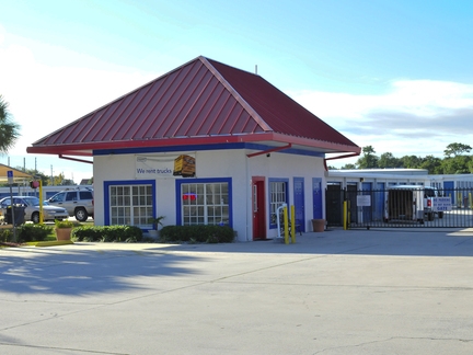 SafeStor Self Storage Winter Park - Photo 4