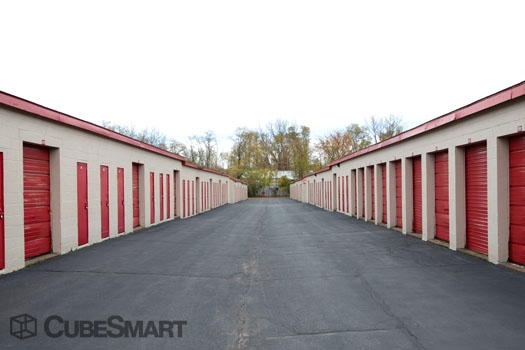 CubeSmart Self Storage - Photo 6