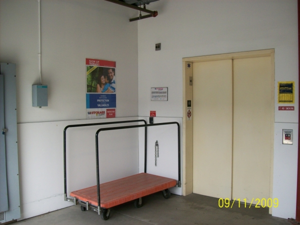 US Storage Centers - Stanton - Photo 8