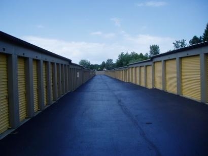 Uncle Bob's Self Storage - Westlake - 24940 Detroit Rd - Photo 3