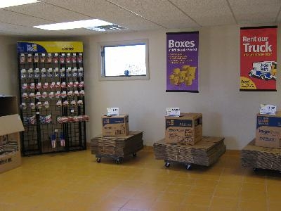 Uncle Bob's Self Storage - Liverpool - Photo 7