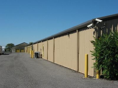 Uncle Bob's Self Storage - Liverpool - Photo 8