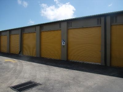 Uncle Bob's Self Storage - Delray Beach - S Congress Ave - Photo 4