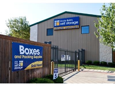 Uncle Bob's Self Storage - Dallas - Manderville Ln - Photo 11