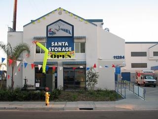Santa Storage - Photo 1