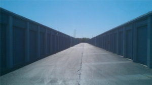 Sentry Self Storage - Tampa, Florida - Photo 4