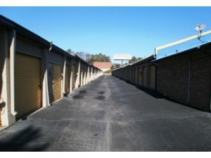Uncle Bob's Self Storage - Norcross - Photo 8