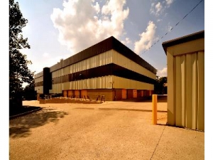 Uncle Bob's Self Storage - Gaithersburg - Photo 8
