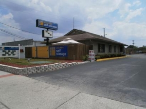 Uncle Bob's Self Storage - Tampa - 7550 W Waters Ave - Photo 3