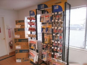 Uncle Bob's Self Storage - Tampa - 7550 W Waters Ave - Photo 6
