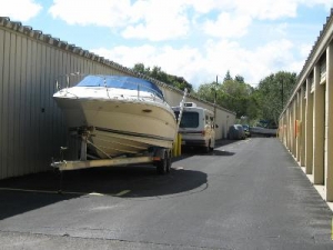 Uncle Bob's Self Storage - Tampa - 7550 W Waters Ave - Photo 9