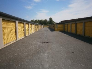 Uncle Bob's Self Storage - Landover - Photo 4