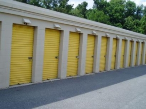 Uncle Bob's Self Storage - Jacksonville - 1515 Manotak Ave - Photo 4