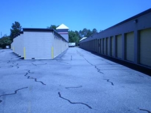 Uncle Bob's Self Storage - Virginia Beach - 4929 Shell Rd - Photo 4