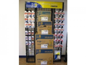 Uncle Bob's Self Storage - Tampa - 6010 E Hillsborough Ave - Photo 11