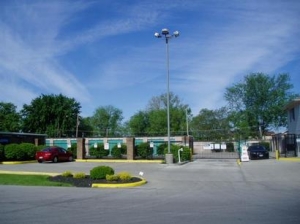 Uncle Bob's Self Storage - Whitehall - Photo 3