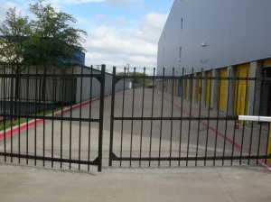 Stow & Go Self Storage by Watson & Taylor - Photo 4