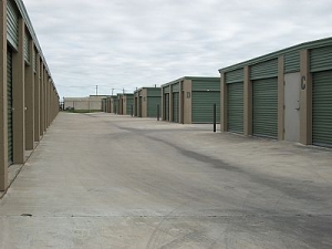 Storage Depot - Arlington - Photo 11