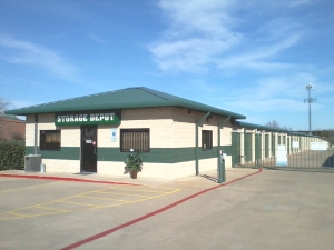 Storage Depot - Fort Worth - Fossil Creek - Photo 2